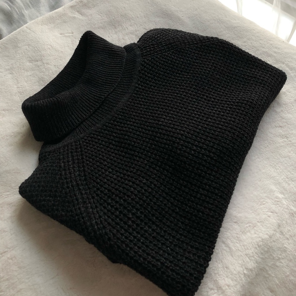 Black knit sweater
